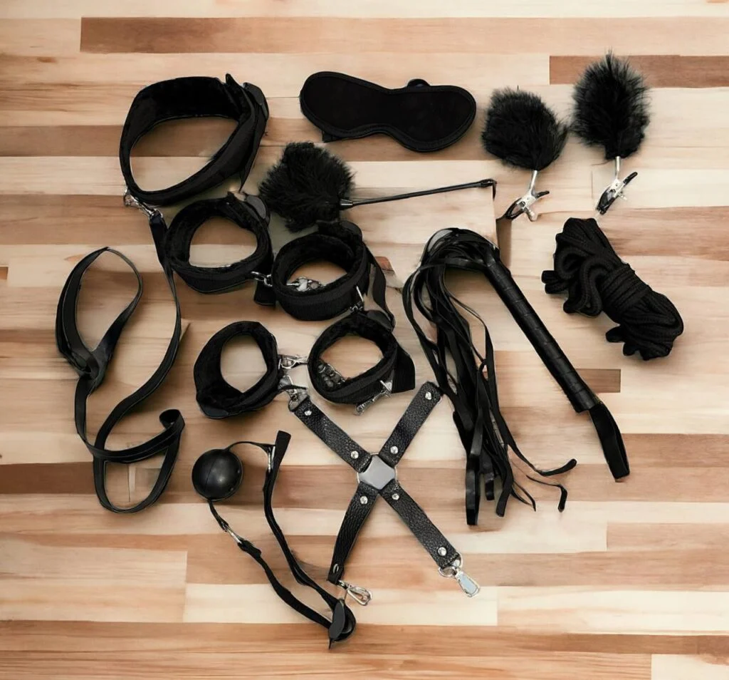 ست ۱۰ تکه BDSM