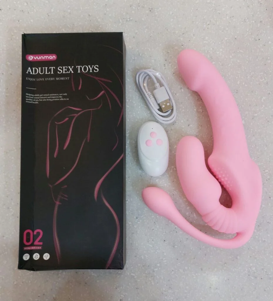 دیلدو استراپ آن